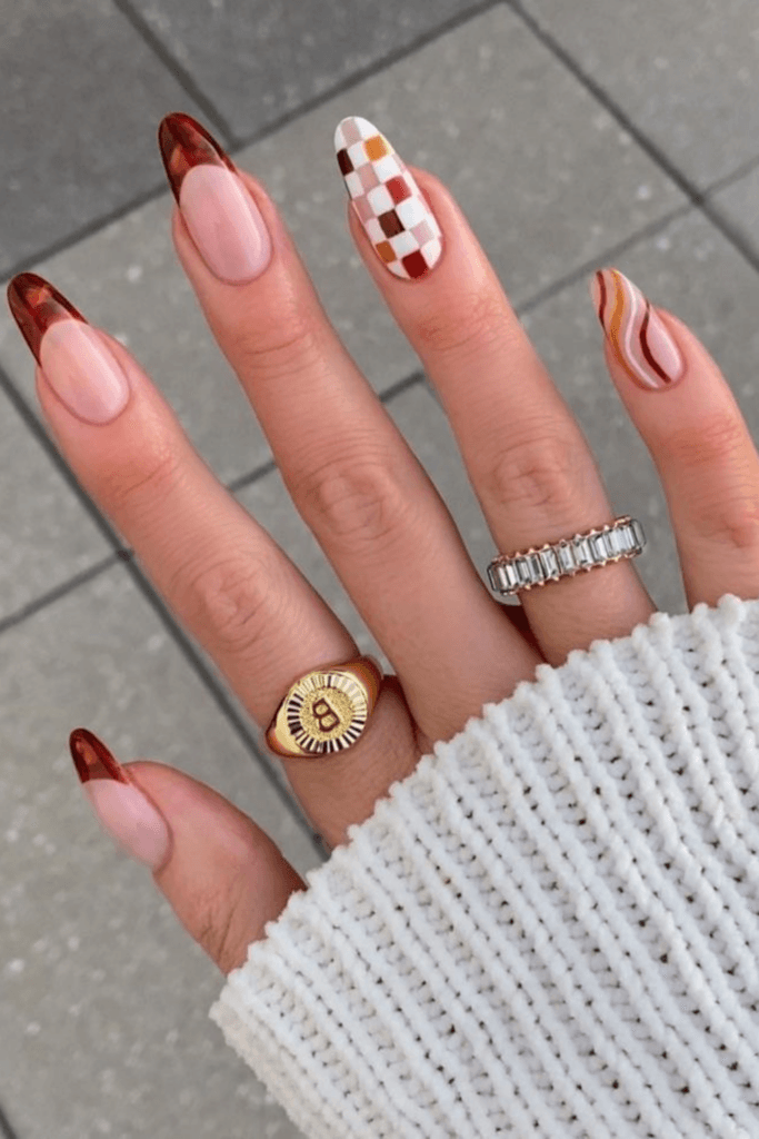 30+ Stunning Thanksgiving Nails That Will Steal