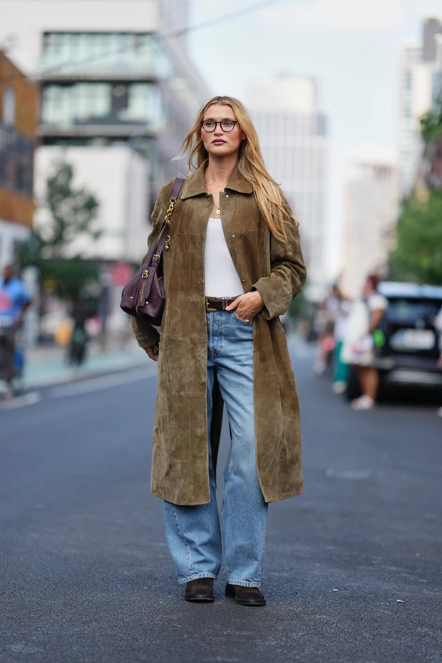 Suede trench coat fall street style