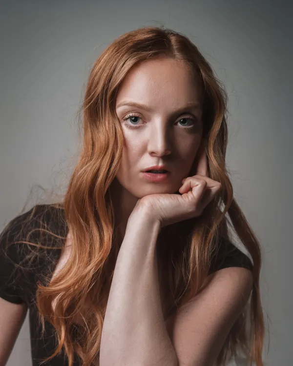 Copper blonde hair on a woman