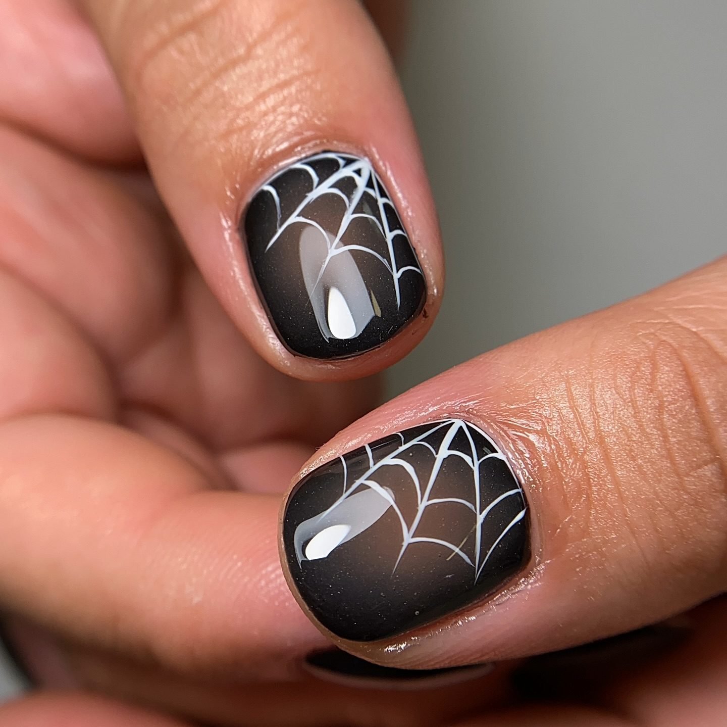 Sprinkle Halloween Confetti - Halloween nail art