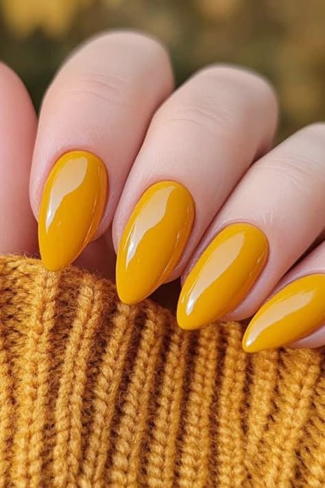 Mustard yellow fall nails