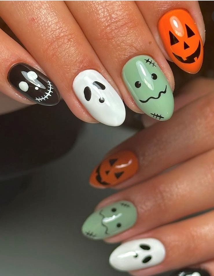 Easy Bat Silhouettes - Halloween nail art