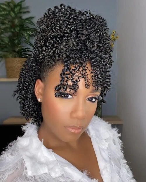 Half-Up Curly Pineapple