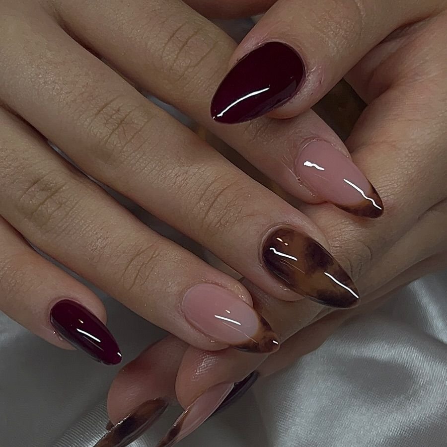 Burgundy Tortoiseshell Nails