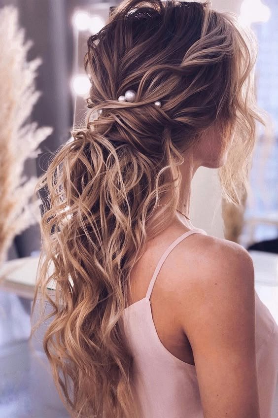 Half up hair with pearl accessories homecoming