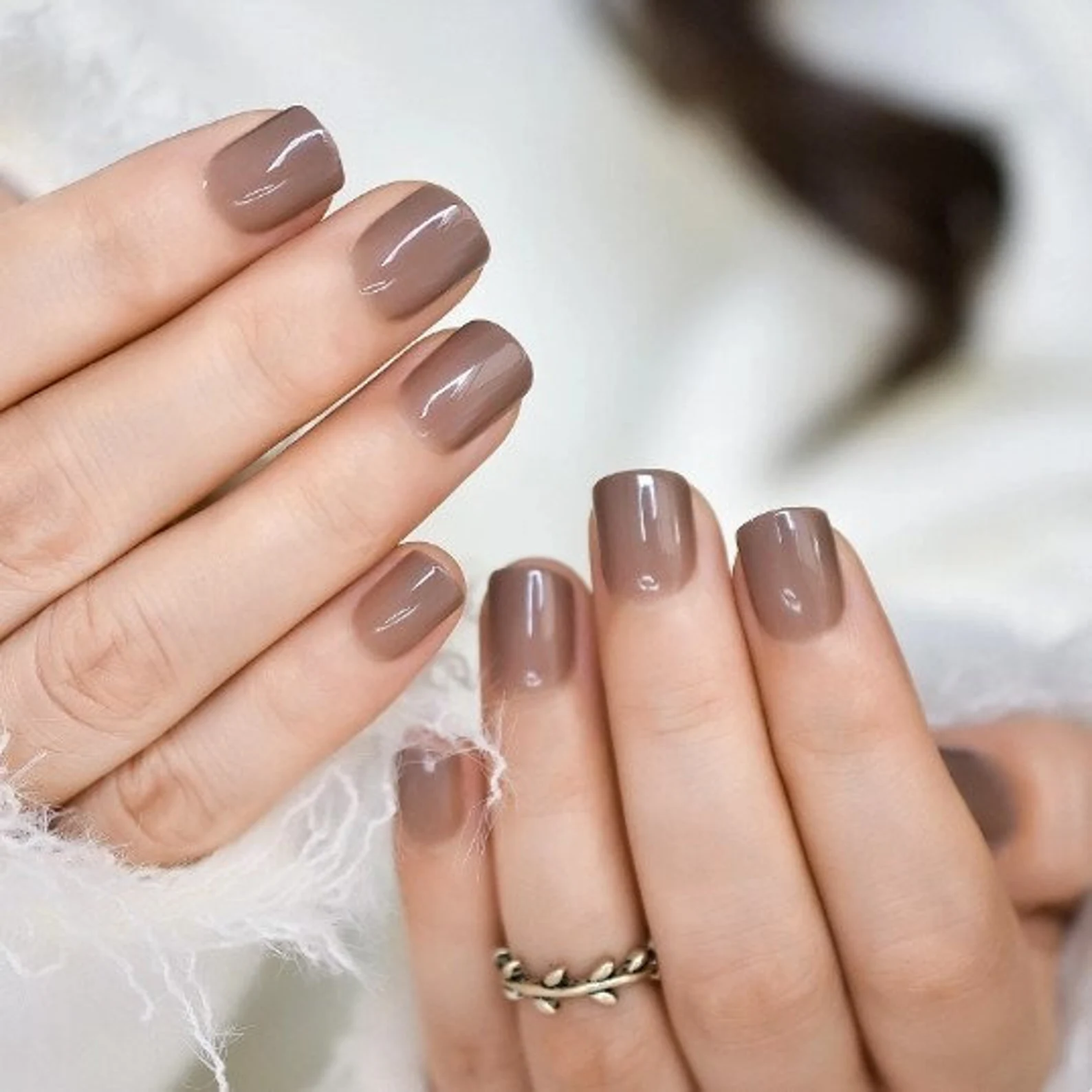 Mushroom taupe creme nails in soft neutral