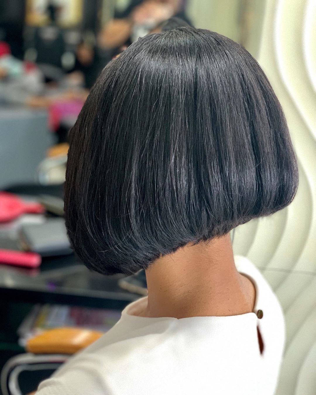 Silk press lob haircut