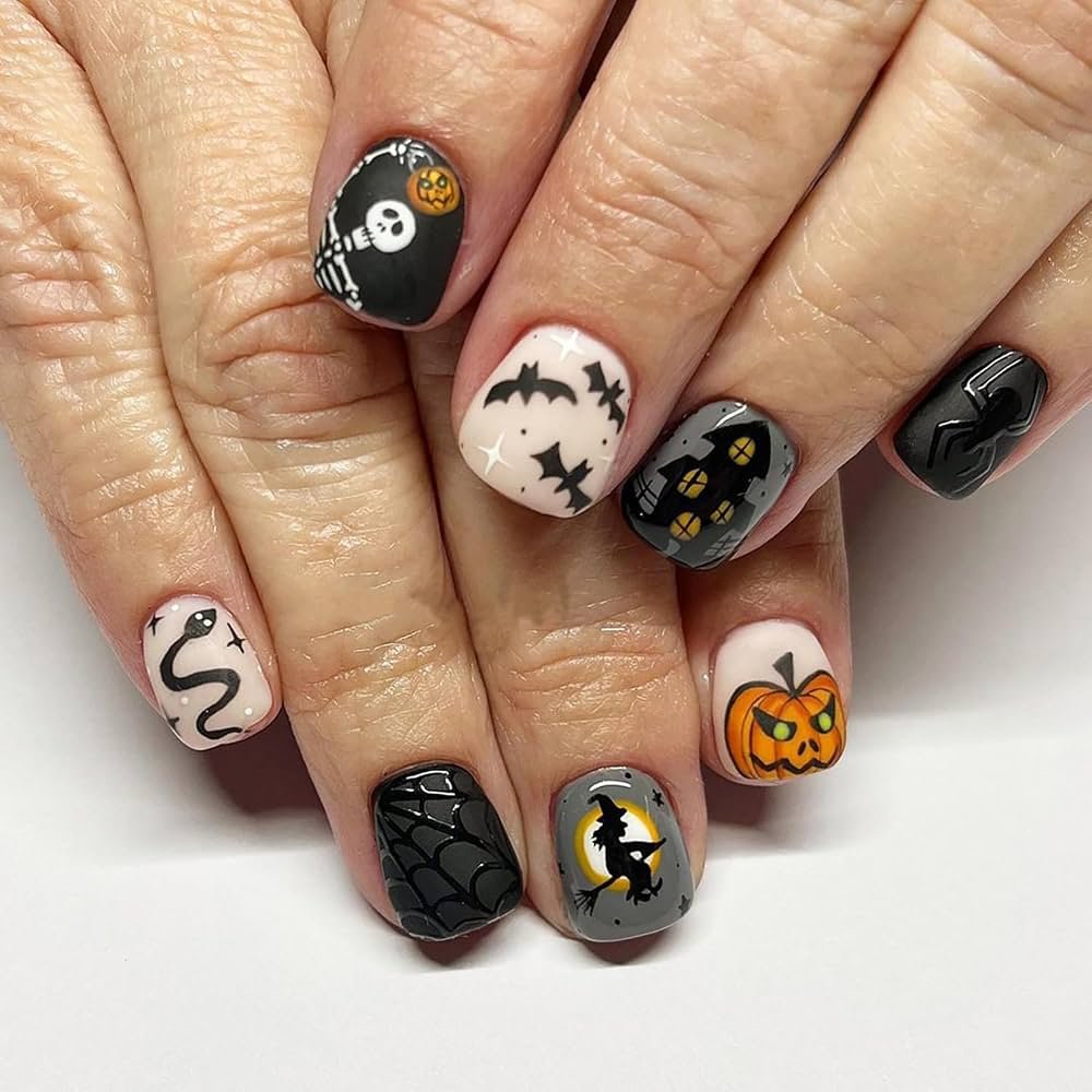 Micro Ghost Faces - Halloween nail art
