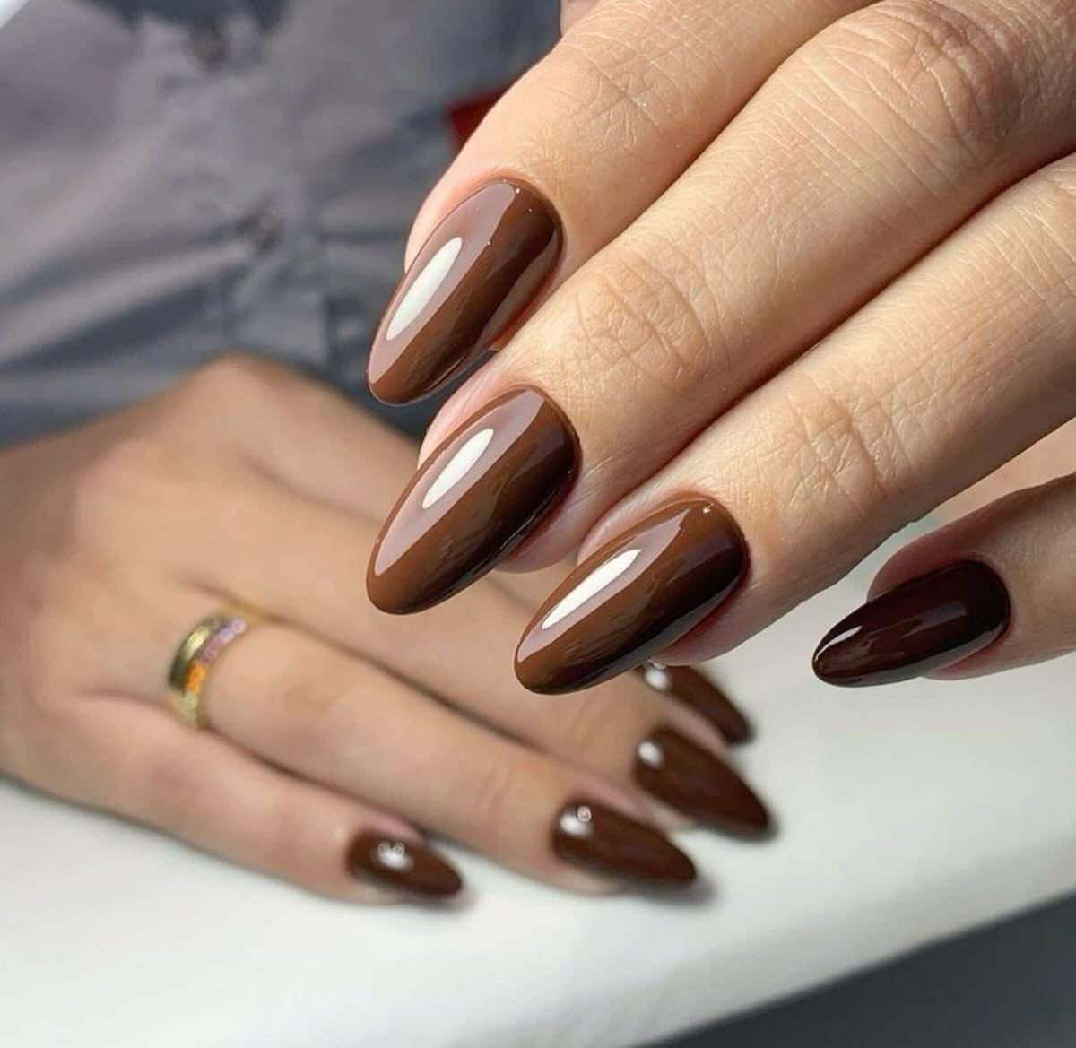 Espresso nails with tortoise shell accent
