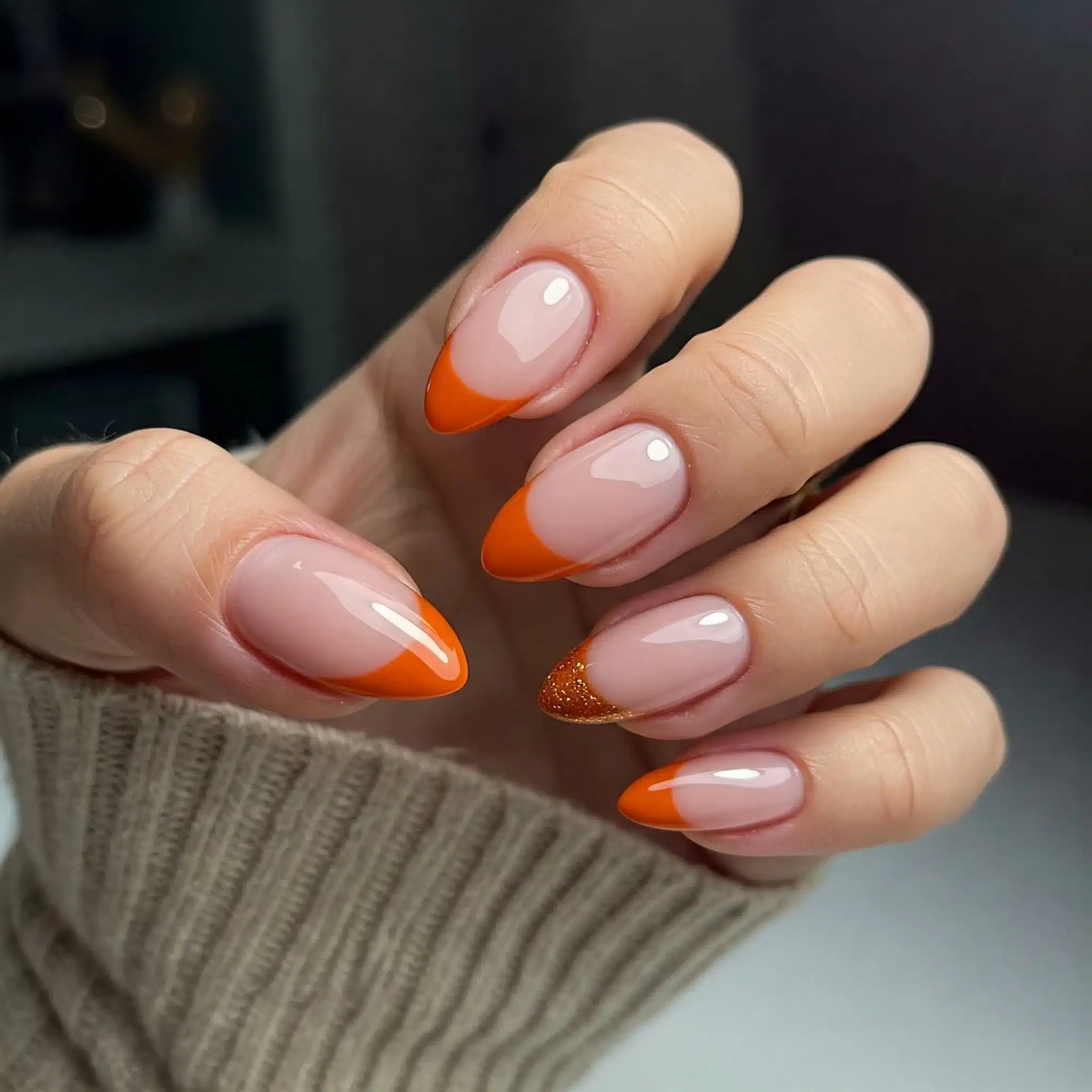 Pumpkin spice almond nails