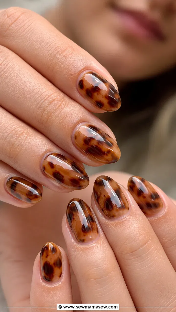 Dark tortoise shell nails with black base