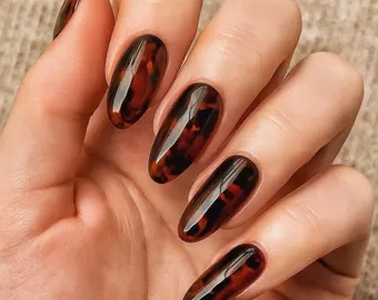 Tortoise shell coffin nails
