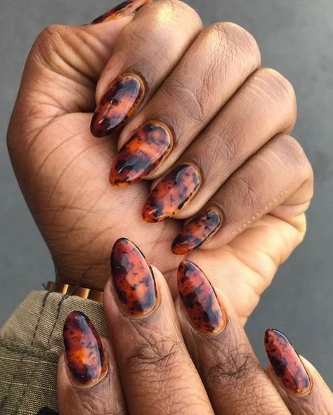 Tortoise shell ombre blend nails