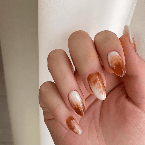 latte nails