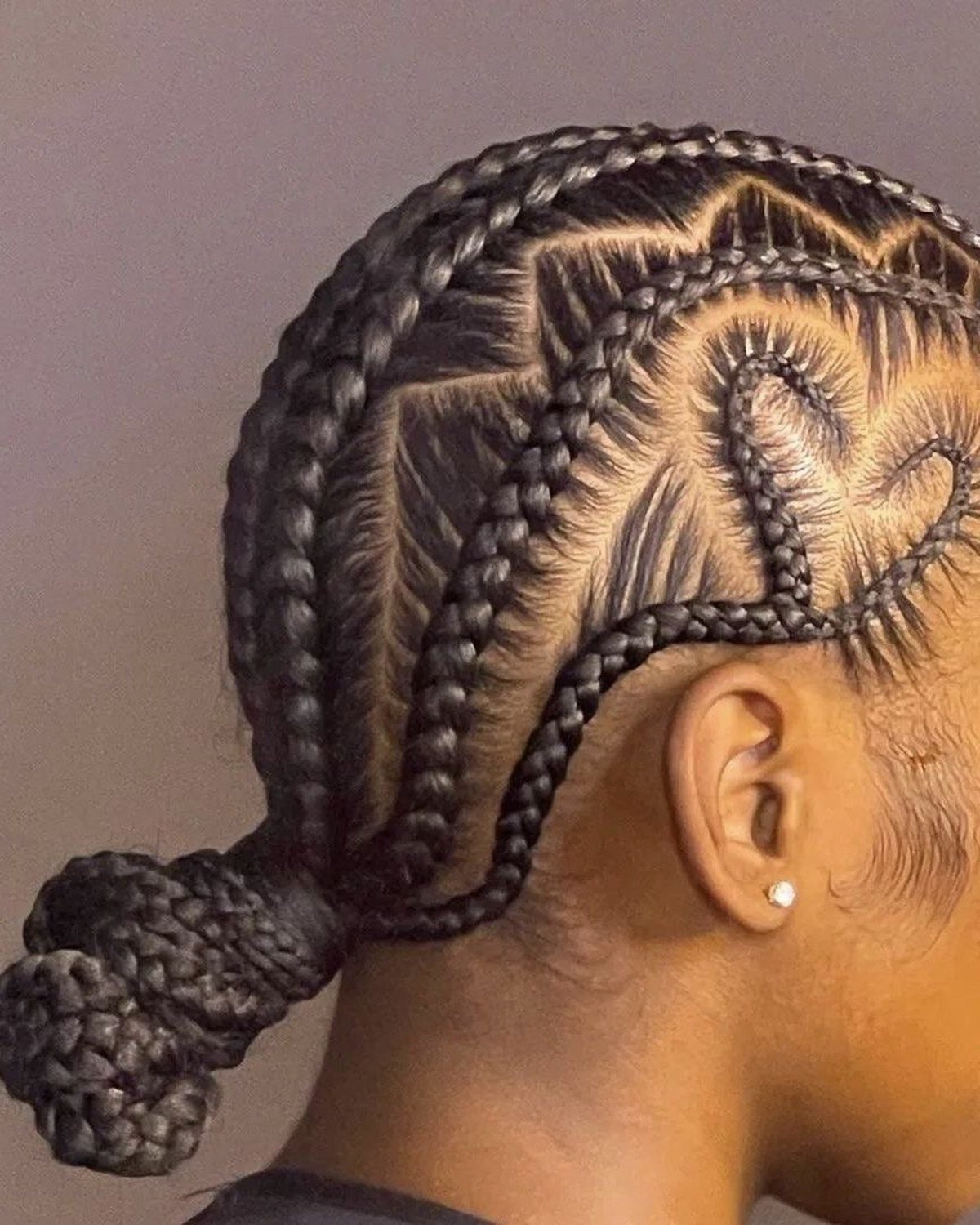 Feed-in braids with heart-shaped part designs