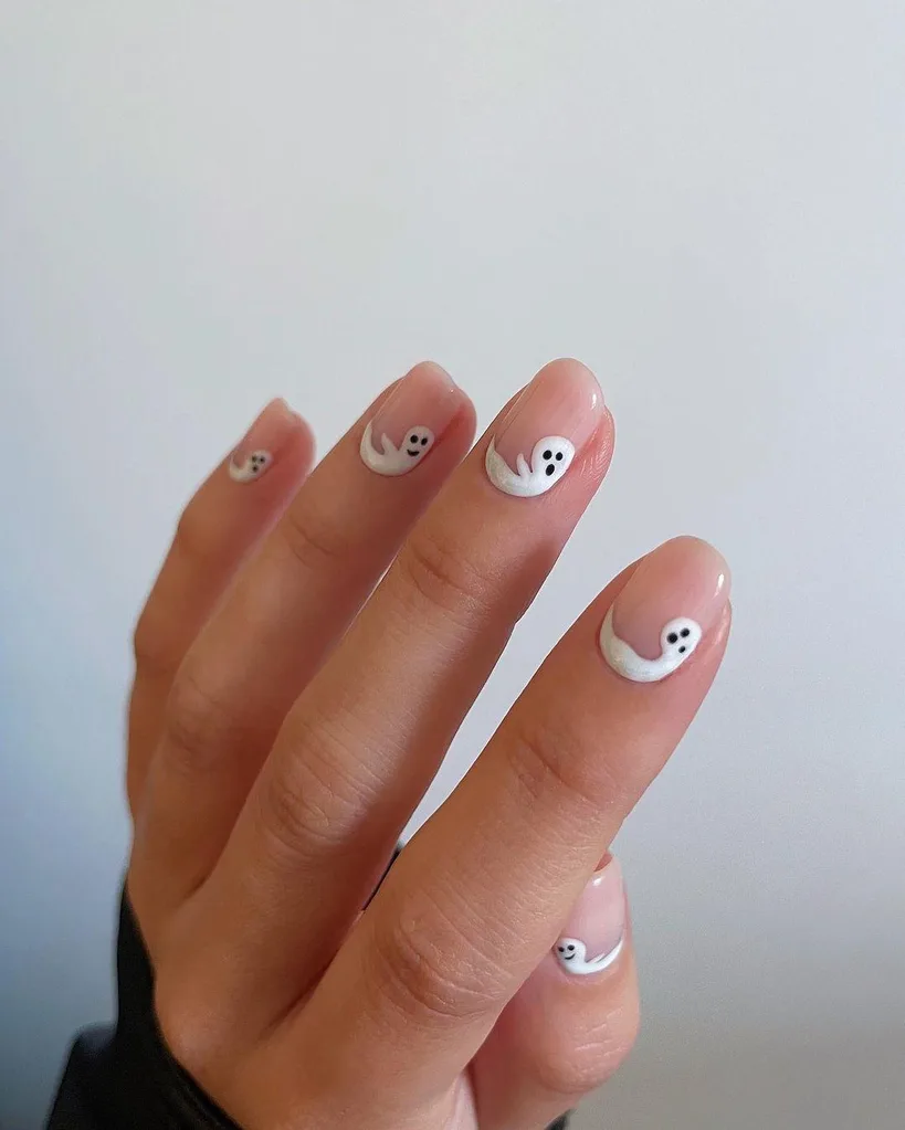 Micro Ghost French Tip Accent
