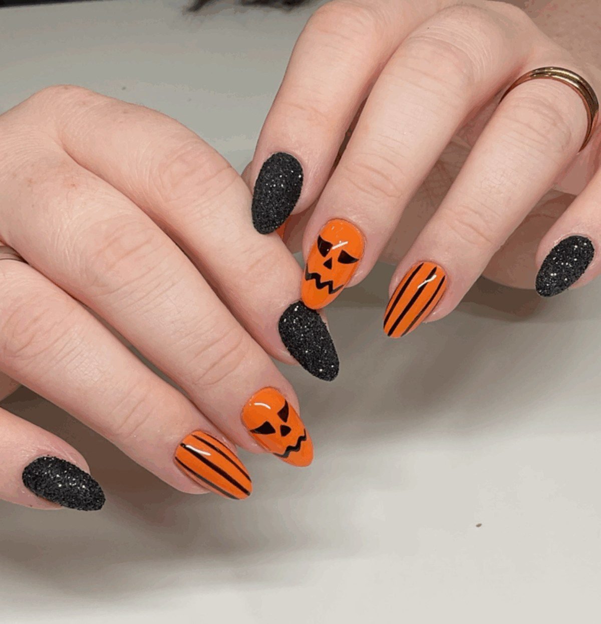 Vampy oxblood red coffin nails glossy