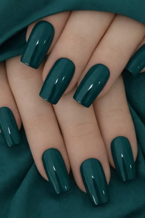 15+ Fall Nail Colors for Pale Skin That Won't Wash You Out - nail idea 11
