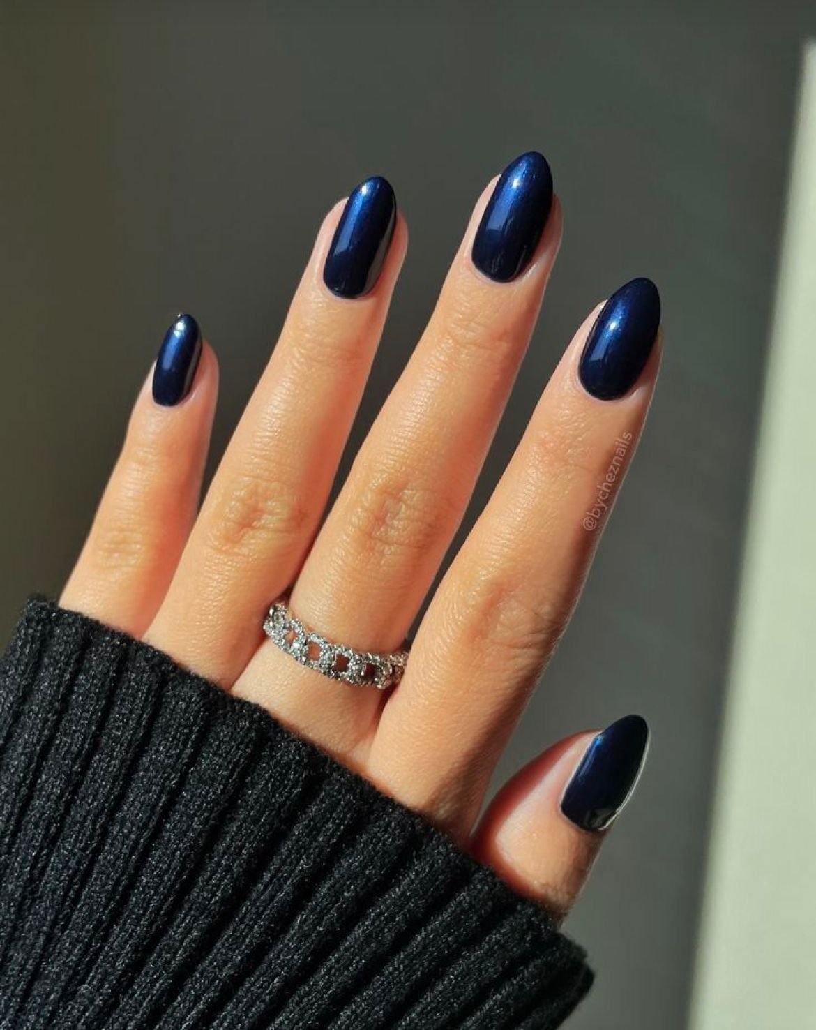 18+ Cozy Winter Nail Colors (Non-Christmas) for January - nail idea 12