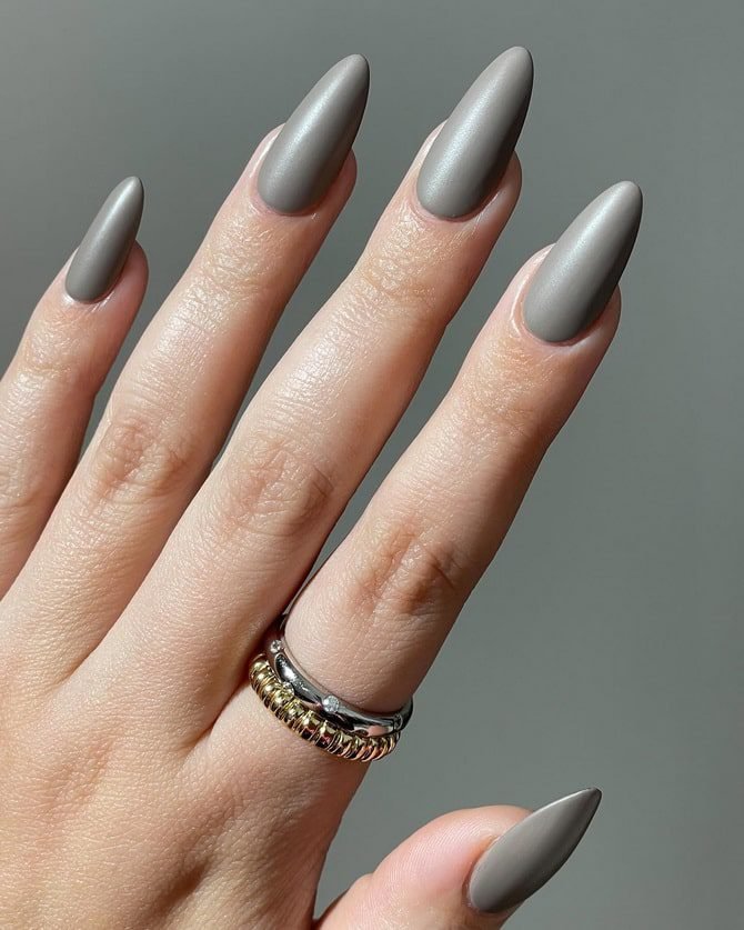 18+ Square Nail Designs for Fall Minimalists - nail idea 3