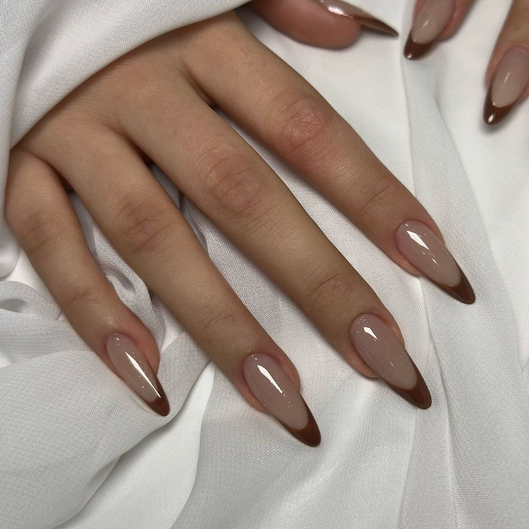 18+ Square Nail Designs for Fall Minimalists - nail idea 4