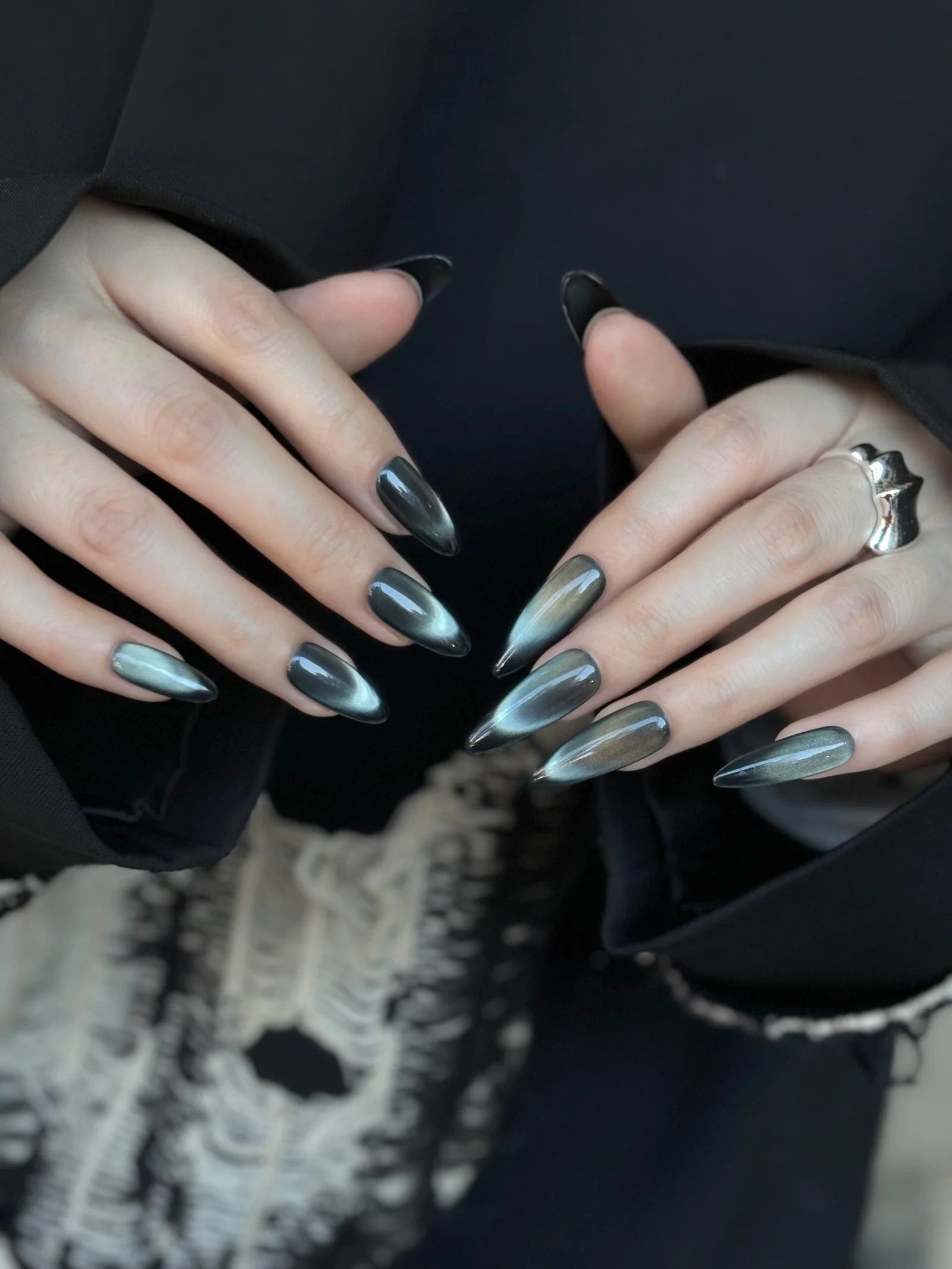 Golden hour aura cat eye nails