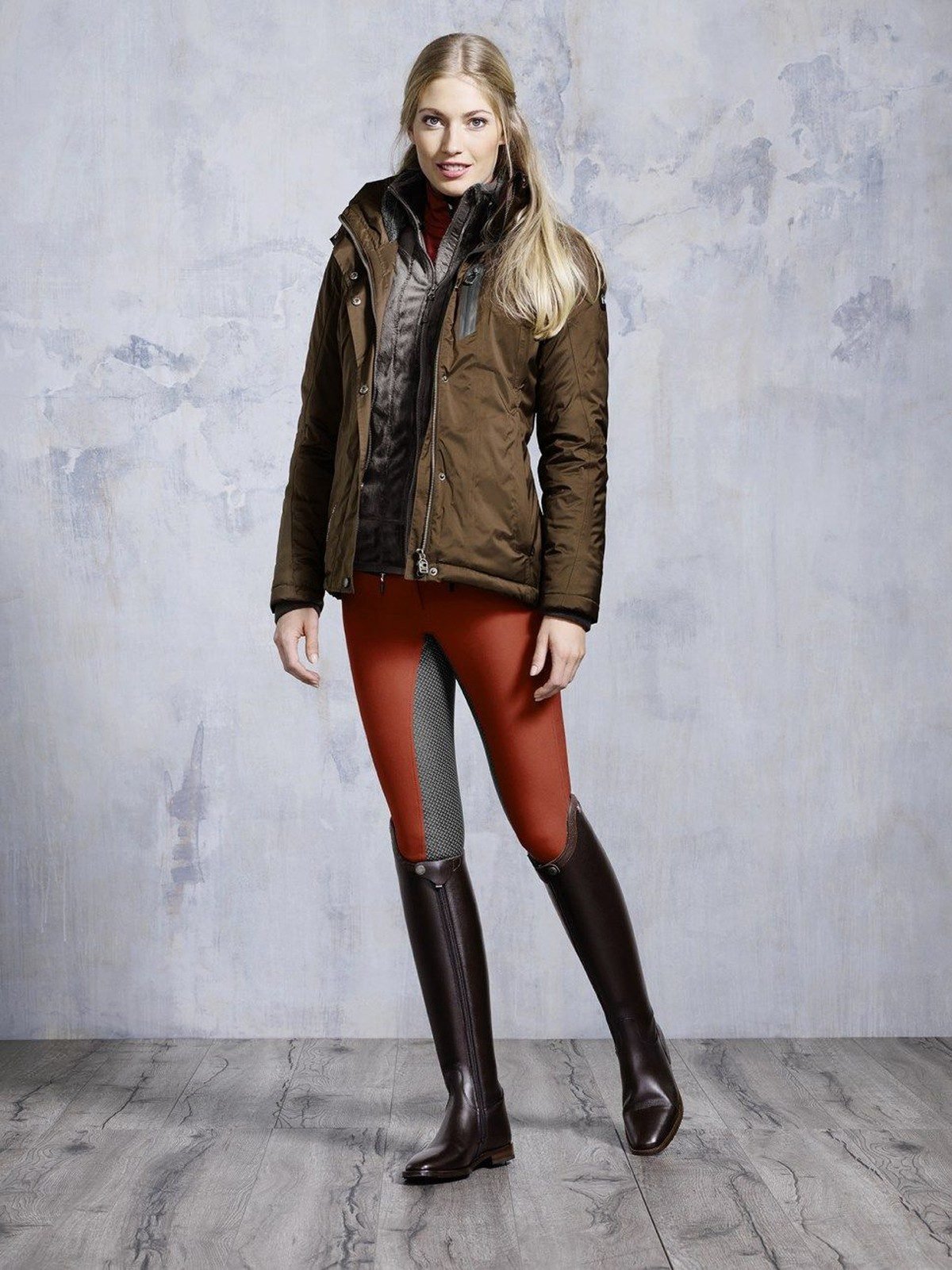 Equestrian quilted jacket tall boots outfit woman