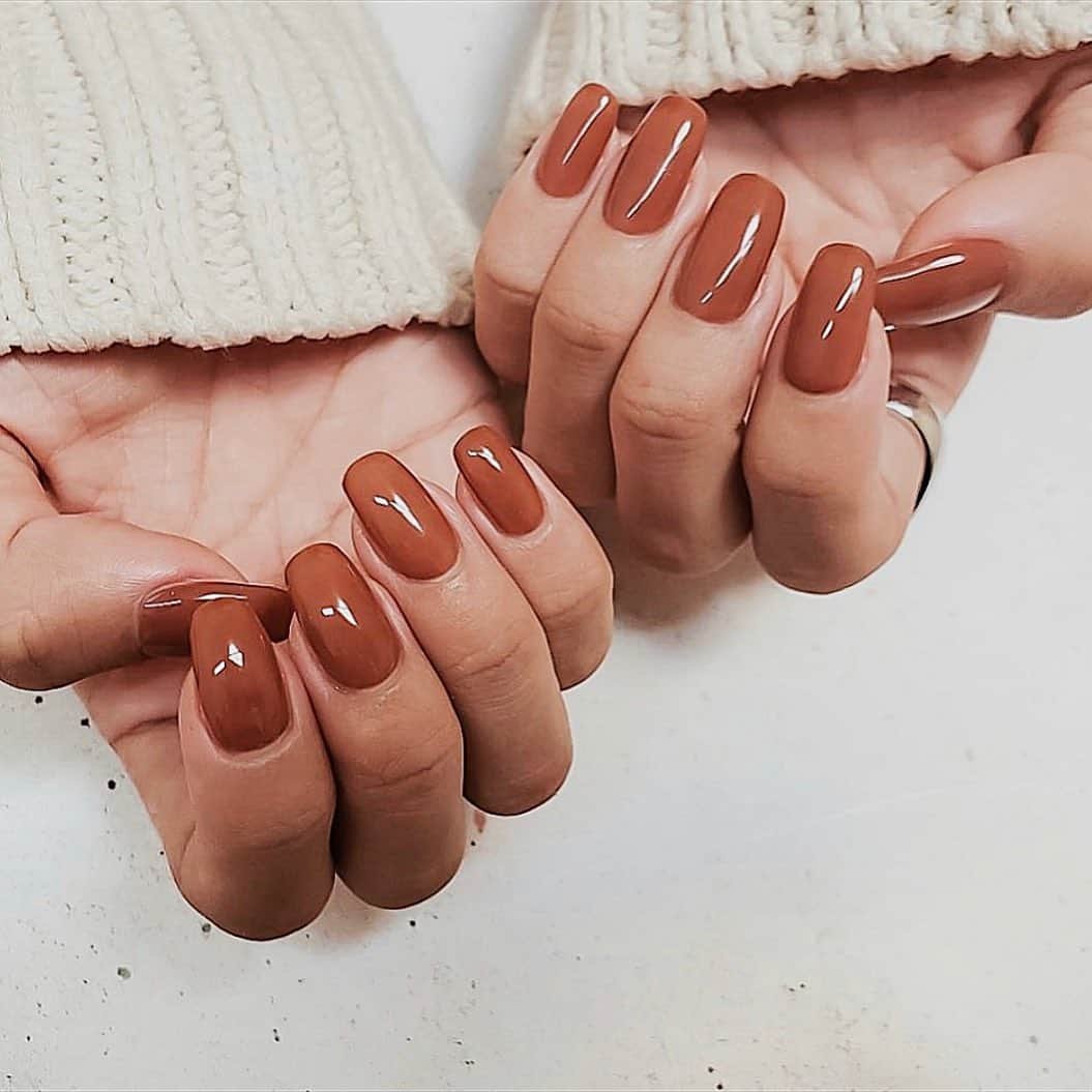 Cinnamon brown warm spice nail polish